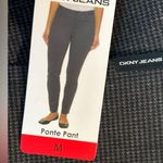 DKNY NWT  Jeans Women’s Houndstooth Ponte Stretch Tapered Pants Size M Photo 4