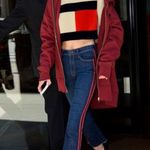 EUC Mother Women's Jeans with Red Stripe. Size 24 “the looker ankle fray” style Blue Photo 3