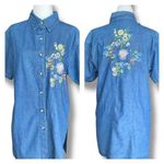 Vintage 90s Embroidered Chambray Denim Shirt Oversized Short Sleeve Heart Floral Blue Photo 0