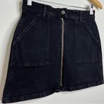 Madewell  Full Zip Front Black Denim Miniskirt Size 27 Skirt Utility Pockets Photo 2