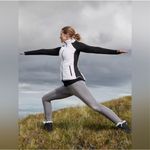 Athleta  Sculptek Skinny Jeans Gray Wash Size 6 Photo 11