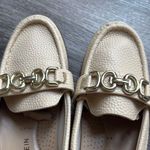 Anne Klein Cream Loafer Women’s Business Casual Flats with Gold Chain Pebbled Photo 4