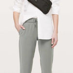  Lululemon On the Fly 7/8 Pant *Woven- Grey Sage- Size 10 Photo 0