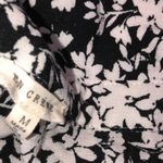 En Crême En creme size medium black & white floral shirt Photo 3
