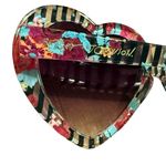 Betsey Johnson  Heart-Shaped Floral Sunglasses stripes  pink Y2K chic funky cute Photo 2