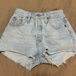 Levi’s 501 Shorts Photo 0