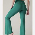 Athleta  Salutation Stash Flare Pants Emerald Green Photo 2