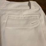 Nike  Golf Tour Performance DriFit Bermuda Shorts White Size 2 Excellent Condtion Photo 5