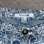Forever 21  light denim paisley print shorts, size 30 Photo 2