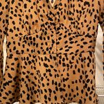 Essue Spotted button front blouse Photo 3