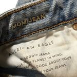 American Eagle  Mom Jeans Womens Size 6 Regular Stretch Light Wash Denim Boho Photo 4