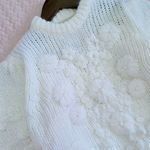 NWOT Women's Cream Embroidered Flowers Thick Knit Jumper Size undefined Photo 6