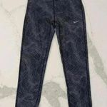 Nike  Essential Running Tight Crop Length Legging Womens Small 799814 010 Dri-Fit Photo 0