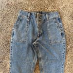 Abercrombie & Fitch Medium Wash High Rise Women's A&F Mom Jeans 28 (28 x 28.5) Photo 1