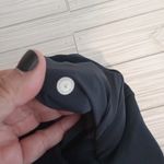 Lululemon on the fly crop woven 23" navy blue size 4 women Photo 4