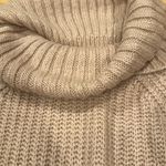 Tobi Oversized, slouchy cowl Photo 1