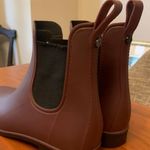 Sam Edelman Tinsley Maroon Rubber Waterproof Women's Chelsea Rain Boots Photo 5