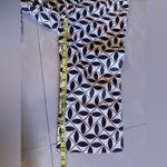 Trina Turk Cotton Capri Pants Check Print Black / White Geometric Pattern Size 2 Photo 5