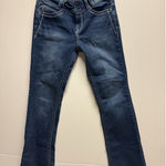 Wallflower Women's The Lucious Curve Fit Jeans Dark Wash Size 5 Reg Blue Photo 0