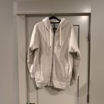 Vuori  Women's Restore Full-Zip - color: Salt - size Small. Photo 2