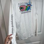 Vineyard Vines Snow Ski Whale Design White Cotton Long Sleeve Tshirt Size XL Photo 4