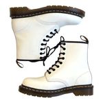 Dr. Martens NWOT 1460 Smooth Leather Lace-Up Boots White Size 7 Reta… Photo 0
