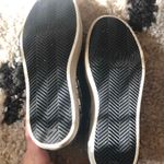 P448 Queenie Sneakers Photo 4