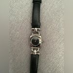 Gucci Beautiful  ladies watch 🌹🌹🌹 Photo 2