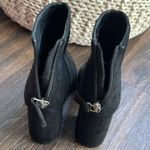 Pretty Little Thing  pointed Boots Photo 3