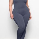 SKIMS Onesie outdoor catsuit Photo 7
