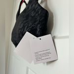 Lululemon Size 4  energy bra Photo 4