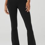 Alo Yoga 7/8 High-Waist Airbrush Bootcut Legging Photo 0
