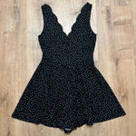 MIRROU | Black White Polka Dot Scalloped Neck Fit Flare Romper, SZ 8 NZ, US 4/S Photo 0