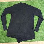 Lululemon Find Your Calm Wrap in Black, Size L ? Photo 2