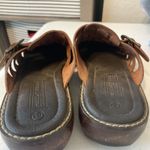 Predictions  LEATHER COLLECTION WOMENS SHOES 8.5 BROWN SLIP-ON WEAVE Photo 11