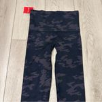 Spanx NWT! Black Camo Look At Me Now Leggings FL3515 Sz Small (2-4) Shape Wear Photo 2