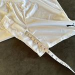Puma Women’s White Athletic Shorts Dry Cell Size L NWT Photo 5