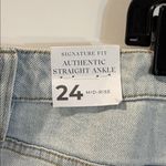 Lane Bryant  Authentic Straight Leg Light Wash Jeans Size 24 NWT Photo 6