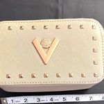 Evolution and creation NWT Valentino Orlandi “V” Logo Double Zip Camera Bag with Adjustable Brand Strap Photo 6