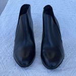 Betsey Johnson Vero Cuoio X  Ankle Bootie Black Leather Peek Side High Heel US 7M Photo 1