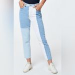 PacSun Hopper Light Blue & White Patch High-Rise Relaxed Fit Mom Jeans Size 28 Photo 1