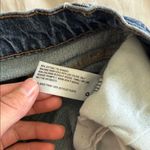 Universal Threads Universal Thread Women's vintage straight leg medium wash Blue Jeans Photo 3