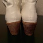 Lucchese NWOT unbranded white cowboy boots faux leather Photo 3