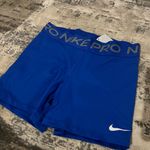 Nike NWT  Royal Blue Pro 365 5 Inch Shorts Size Large Photo 2