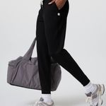 Vuori  Performance Joggers Photo 0