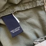 Banana Republic As Is army green bermuda shorts. Sz 2 Photo 6