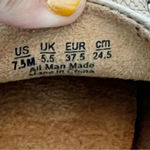 Naturalizer  Vegan Leather Loafer Women’s Size 7.5 Beige‎ Metallic Sheen Embossed Photo 3