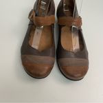 Taos Shoes Mary Jane Bravo Leather Medallion Comfort Whiskey Brown Tan Taupe Size 10 Photo 2