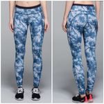 Lululemon Speed Tight III All Full-On Luxtreme Size 4 Photo 1