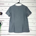 FIGS Technical Collection Casma Gray Two-Pocket Scrub Top Size Small Photo 6